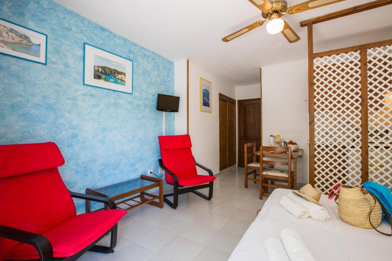 Estel Blanc Apartments - Adults Only Cala'N Blanes  Δωμάτιο φωτογραφία